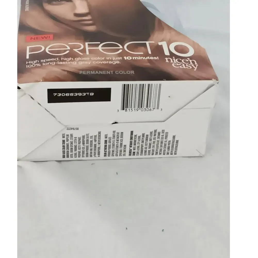 Clairol Perfect 10 Medium Champagne Blonde 8.5A Permanent Hair Color Dye Box